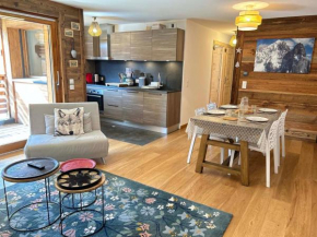 Appartement neuf, luxueux, au cœur des Gets avec terrasse, parking sécurisé, proche commerces et pistes. - FR-1-623-116